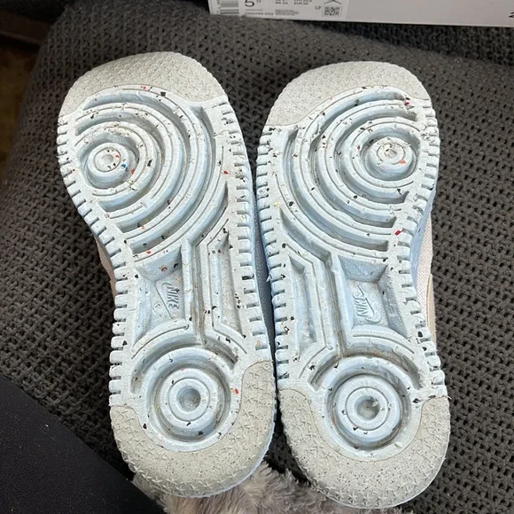 Nike women’s - Picture 9 of 10